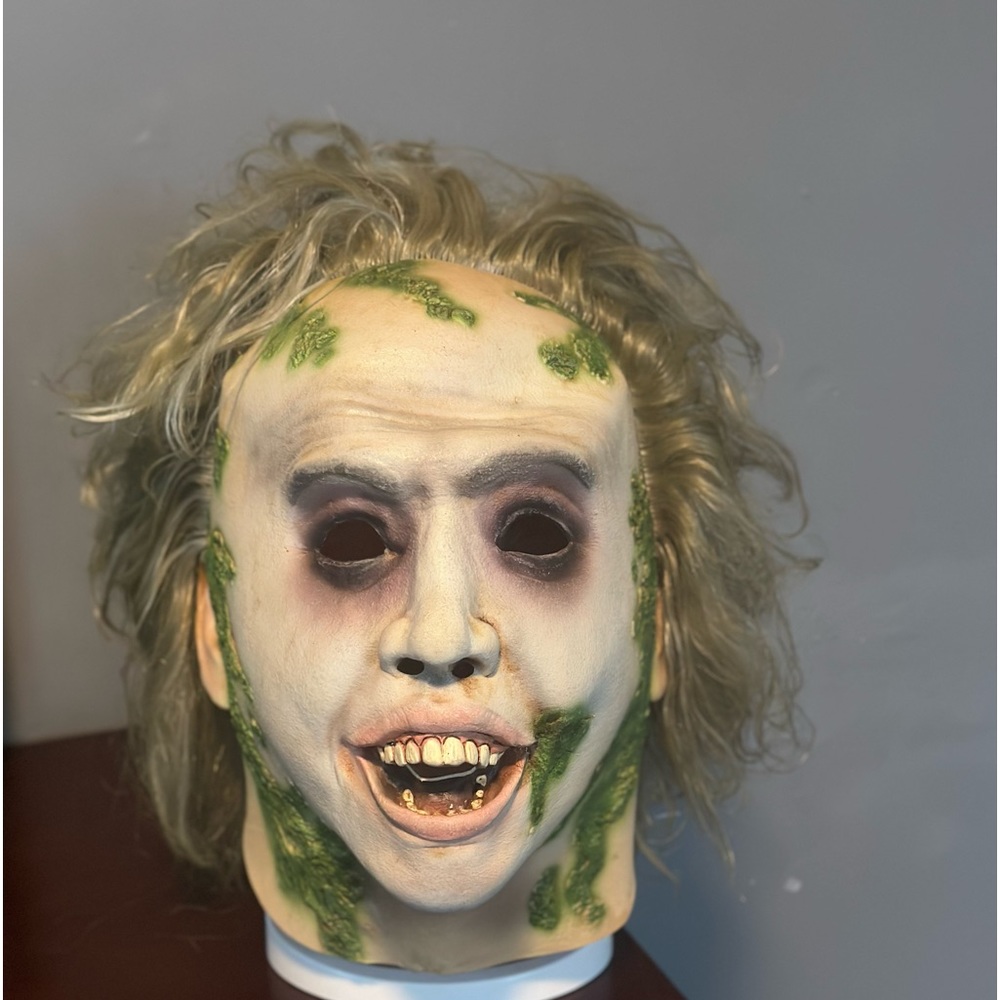 Beetlejuice Full Latex Mask - Purchased fromSpirit of Halloween - Never worn